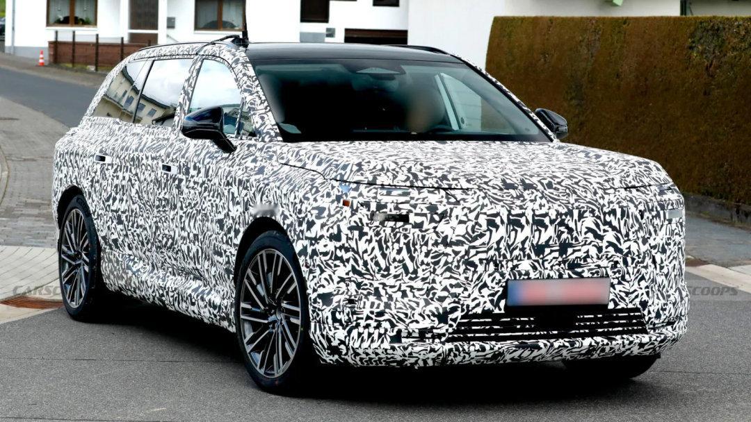 车市热门雷克萨斯备受期待的三排座纯电旗舰SUV终于浮出水面。近日，这款很可能命