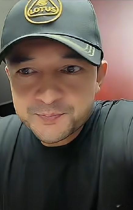 绝对肯定！西热力江谈庞峥麟：“庞峥麟现在进步很明显，特别是出场时间，有了比较