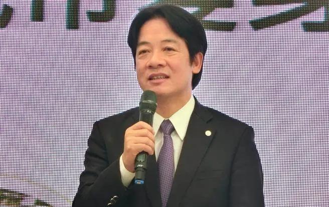台湾变天了，因为根据联合报最新出的一份民调来看，岛内民众普遍认为民进党的两岸政策