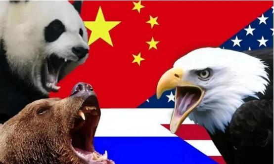美俄不可能形成大三角，他们之间最大的利益矛盾就是欧洲，要知道，目前桌子上最有营养