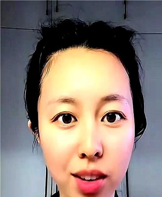 三拒绝马上要开了，田静却一大早回应小熊在直播间的言论，聪明的网友想到，难道是转移