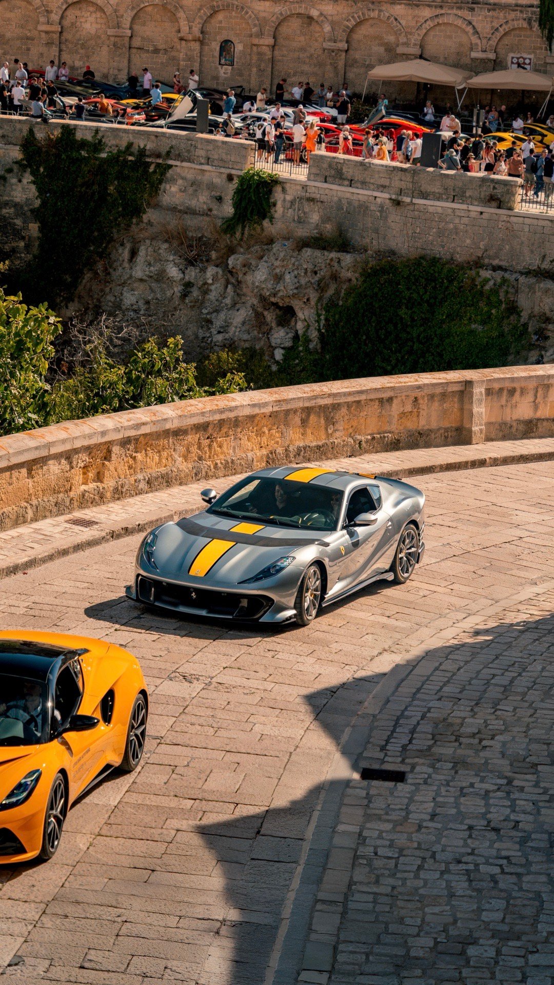 法拉利812Competizione最帅的尾部设计！如果你不仔细看，会以为法拉