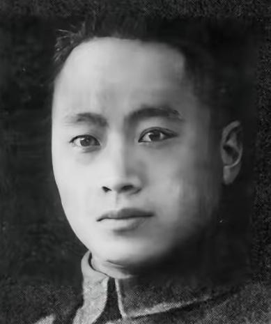 1950年，逃到香港的国民党中将张际鹏花光积蓄后，想去台湾却遭到拒绝，穷困潦倒之