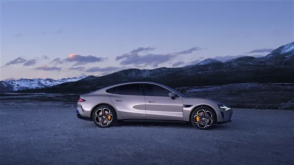 月薪3000能不能买小米SU7？真实算账