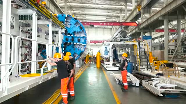 郑州火车站_郑州海关收入(2)