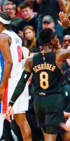 哈登低效之夜，打脸了多少数据党？这场比赛发生在NBA常规赛舞台上，焦点落在詹