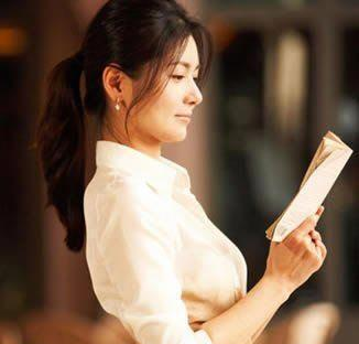 闺蜜关系看似深情，却潜藏不少风险。最新调查显示，接近四成女性曾遭遇...