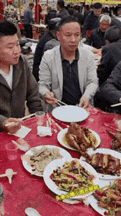 吃席能遇上格局在线的大哥，真的是难得的好运气[捂脸哭]
