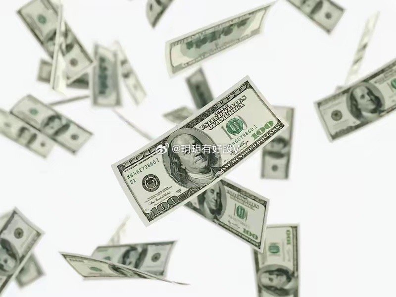 工资决定工作态度1、工资3500：有事别找我2、工资4500：没事就摸鱼3、工资