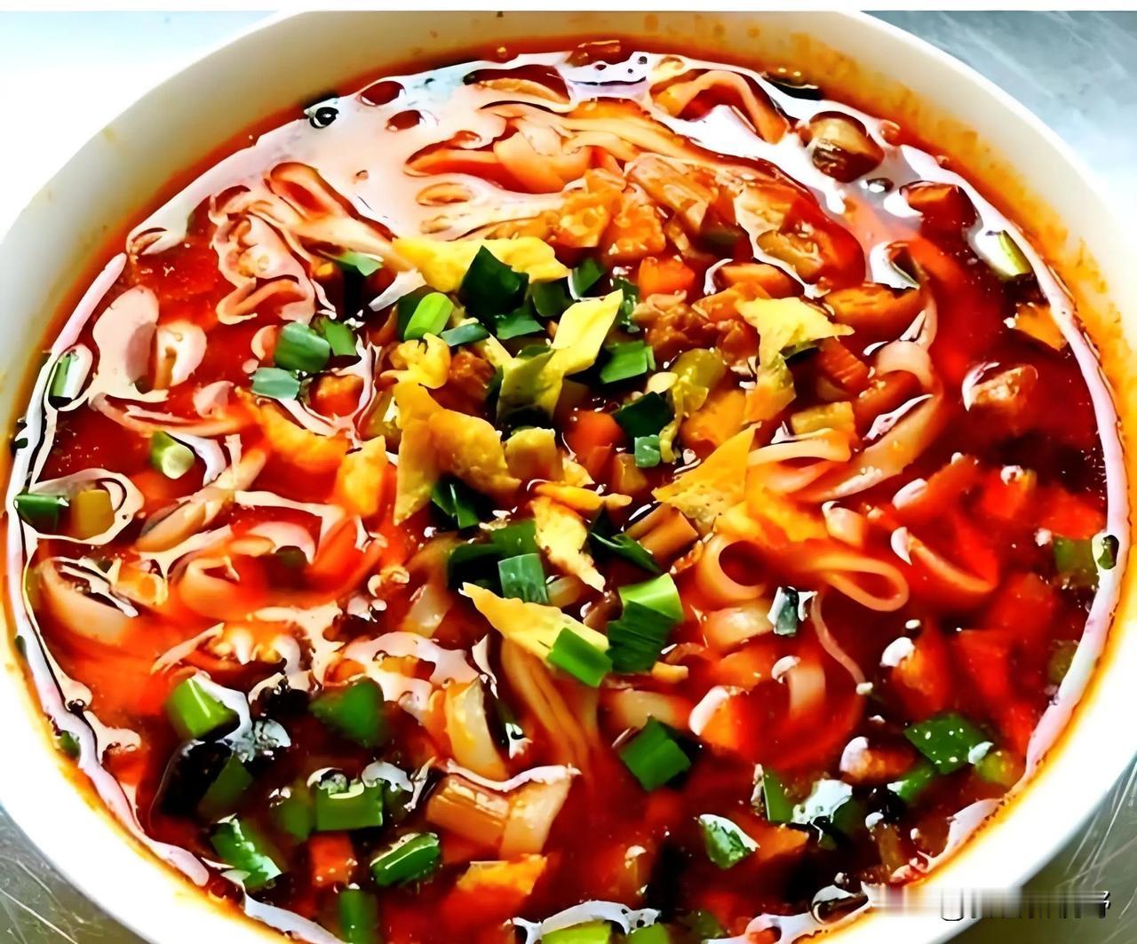 人们常为一两个喜欢的小吃东奔西跑，其实只要来到西安艳阳天西府饭店，众多小吃可一网