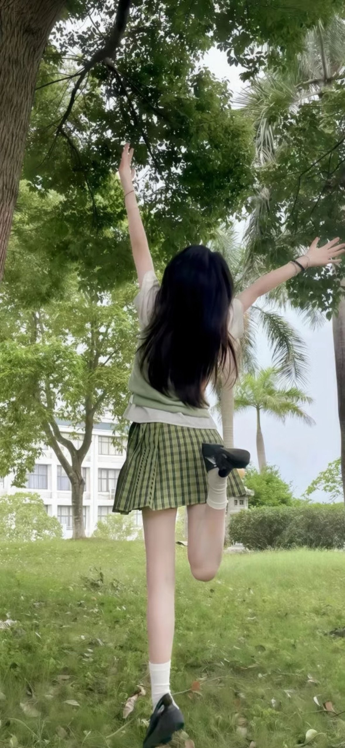 Share|小众唯美ins壁纸我会更坚强，更独立，更丰盈，走得更远专栏·