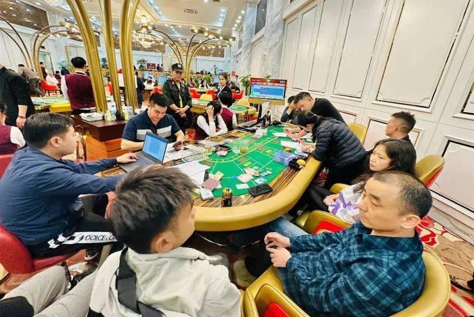 江苏一些乡村搞产业发财的小企业主不少，三年前在江苏乡镇搞风力发电项目时，就遇见有