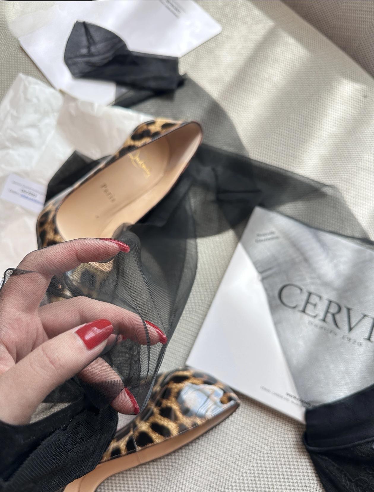 Cervin尼龙无弹力丝袜搭配CL红底豹纹尽显成熟女性之美！