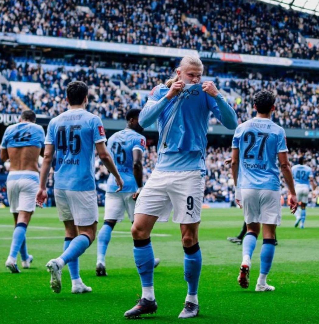 太疯狂了！哈兰德帽子戏法！曼城4-0屠杀利物浦！足总杯四分之一决赛，曼城和利