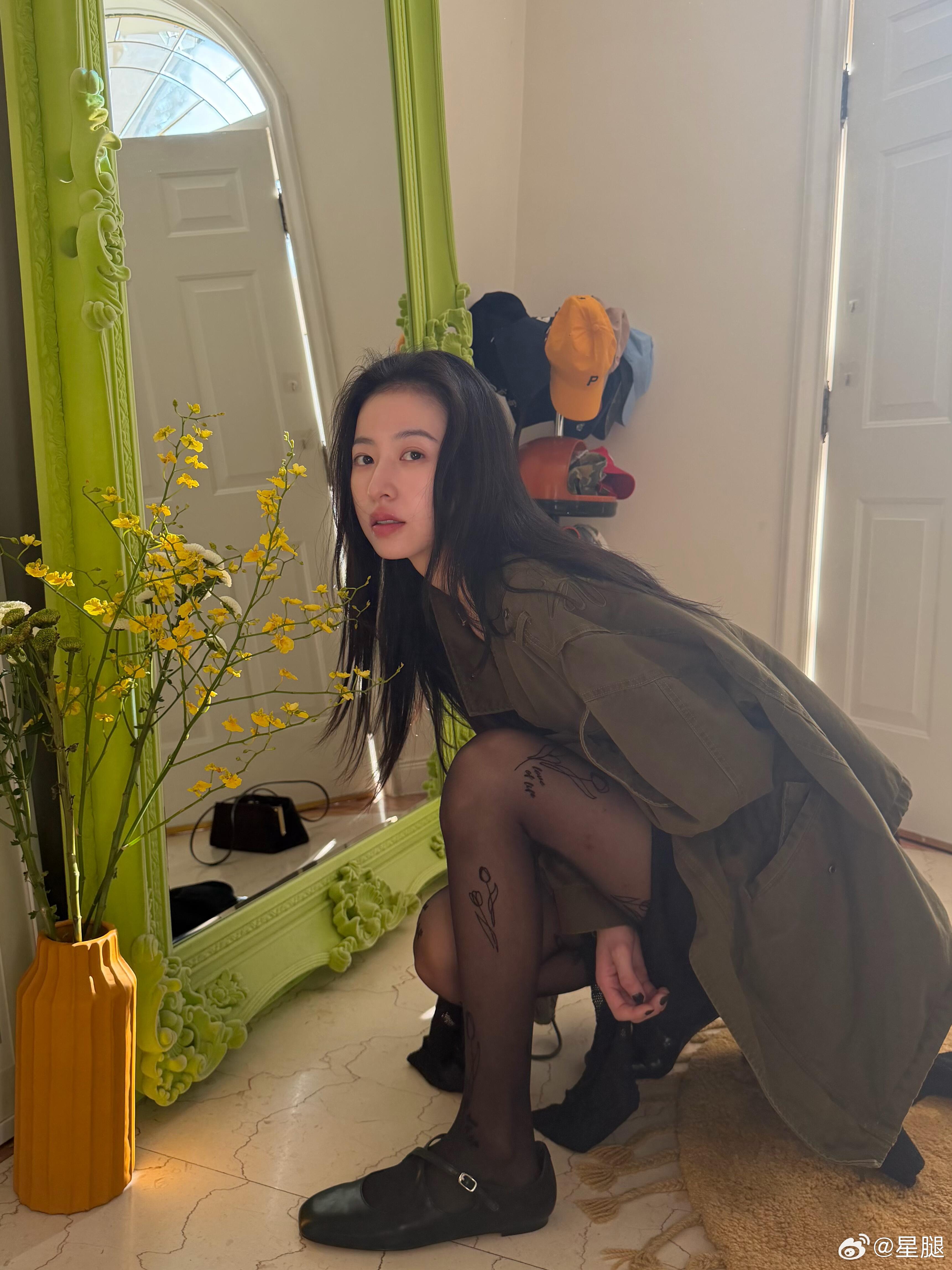 周雨彤🍃春季黑丝搭配