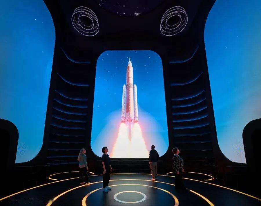 美国国家航空航天局（NASA）的月球任务迎来关键装备：一台能够利用月壤进行作业的