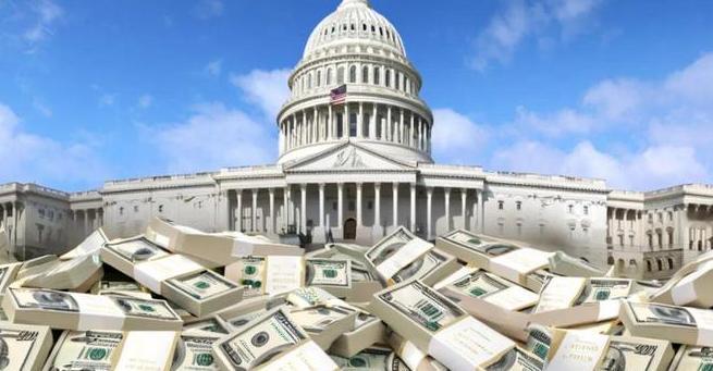 太疯狂了！全球的资金都在流入美国，最近美国公布的2月份数据显示，长期的资本净流入