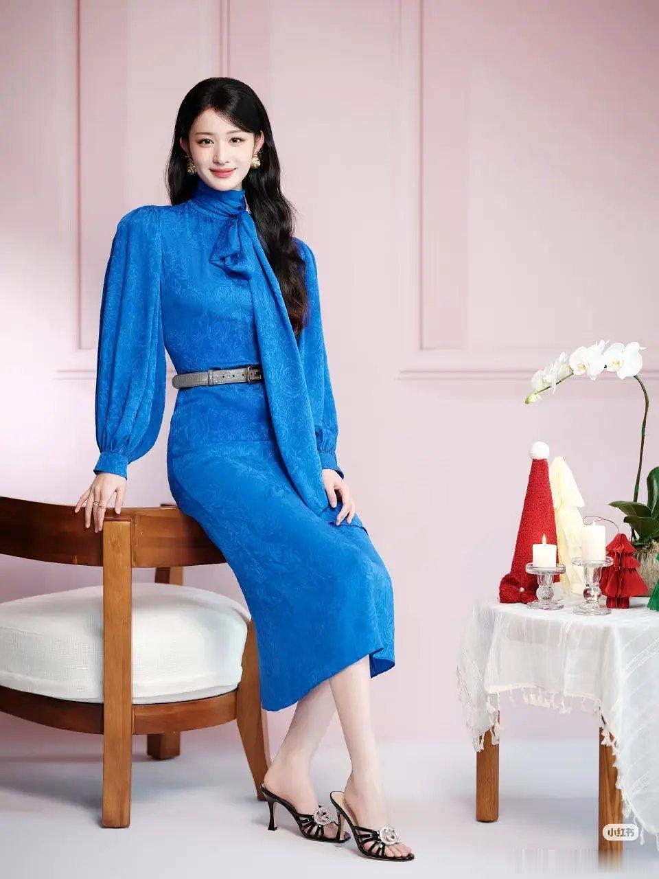 王楚然今天参加了Gucci的活动，身着2026早春系列，人很美，衣服一般。