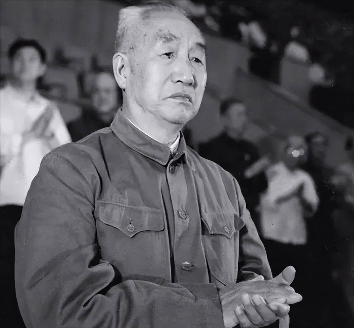 十大元帅中，徐向前徐帅的军事能力是被严重低估的，这与他一向低调有很大关系，实际上