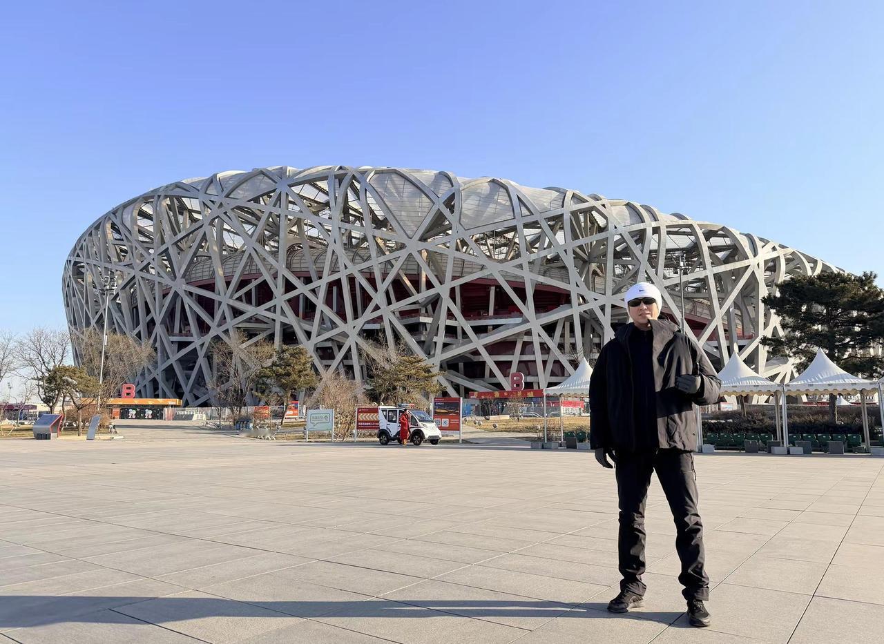 开启2026年徒步旅行之清单：雪山、沙漠、野林、河海。