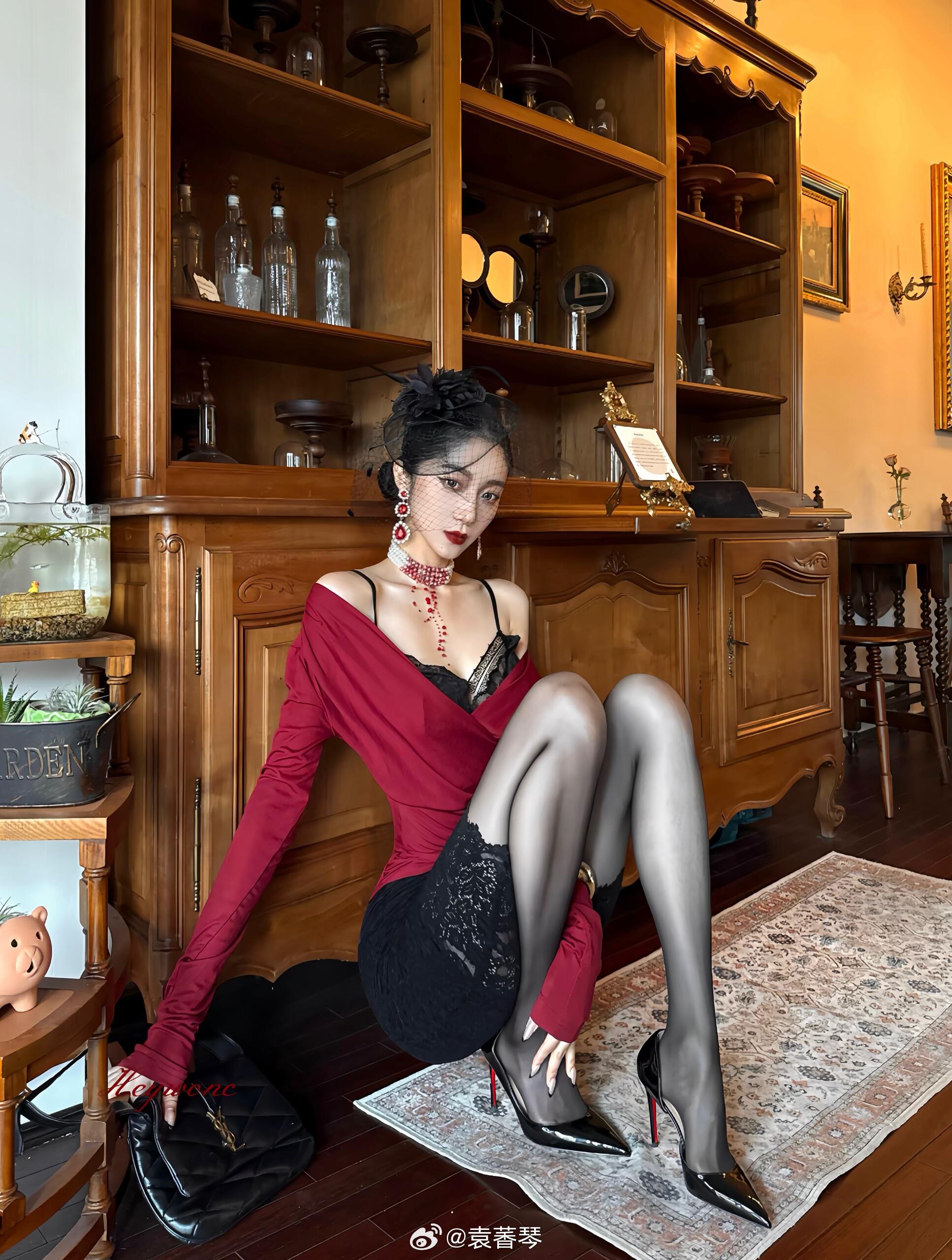 想爸爸就回家想妈妈就找我好久没涂的红唇Lady一下ღ​​​