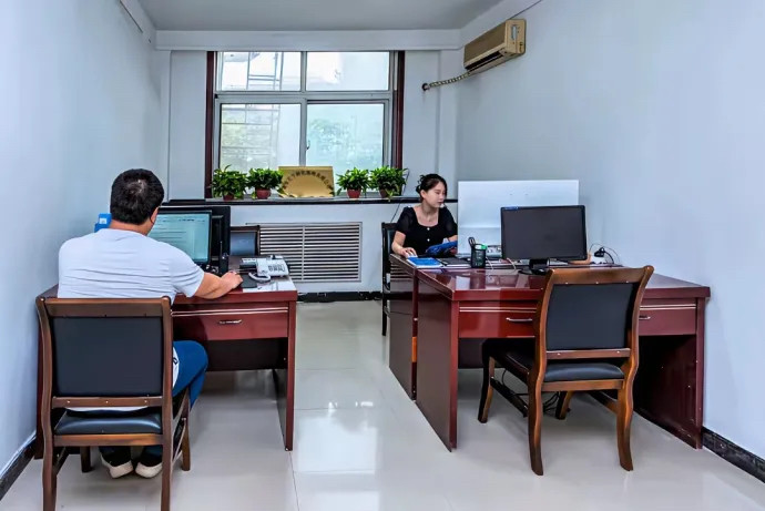 为什么现在的毕业生挤破头都想进这种单位？