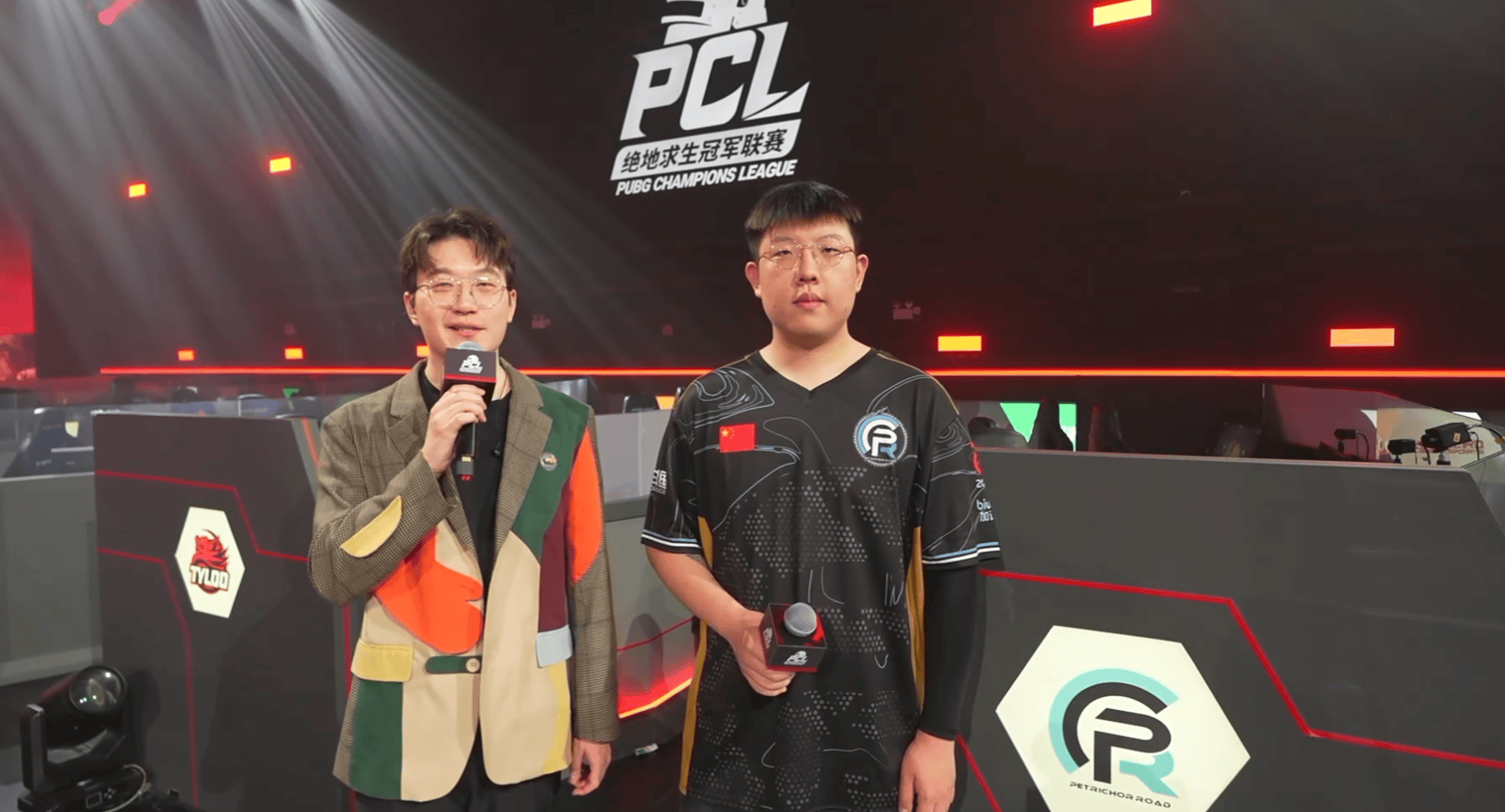 PeRo_AZ: 感觉跟3个哥们打的更轻松, 没那么多压力