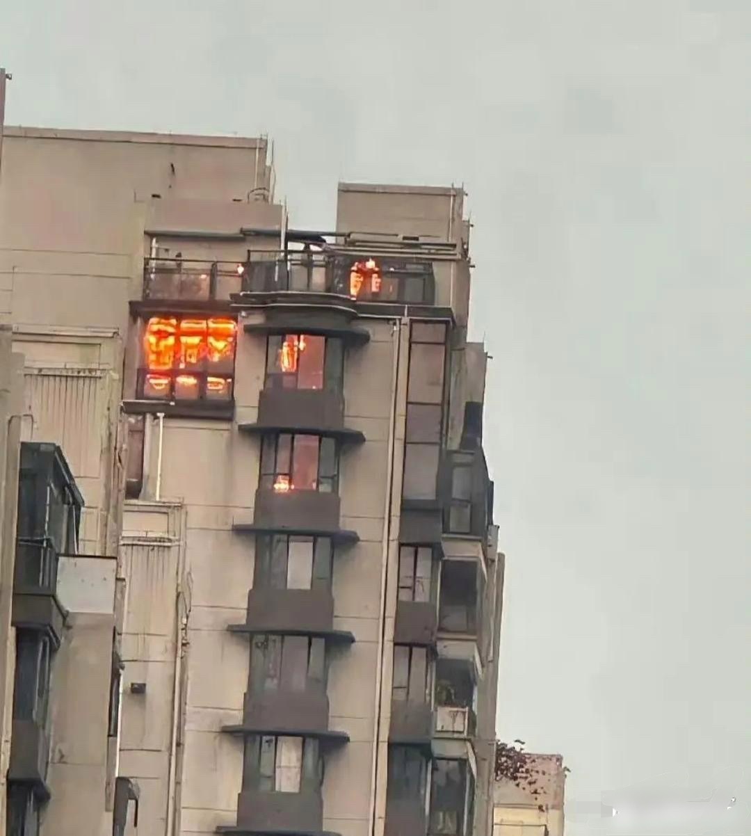 业主这样装修，一年得打十几次119吧。