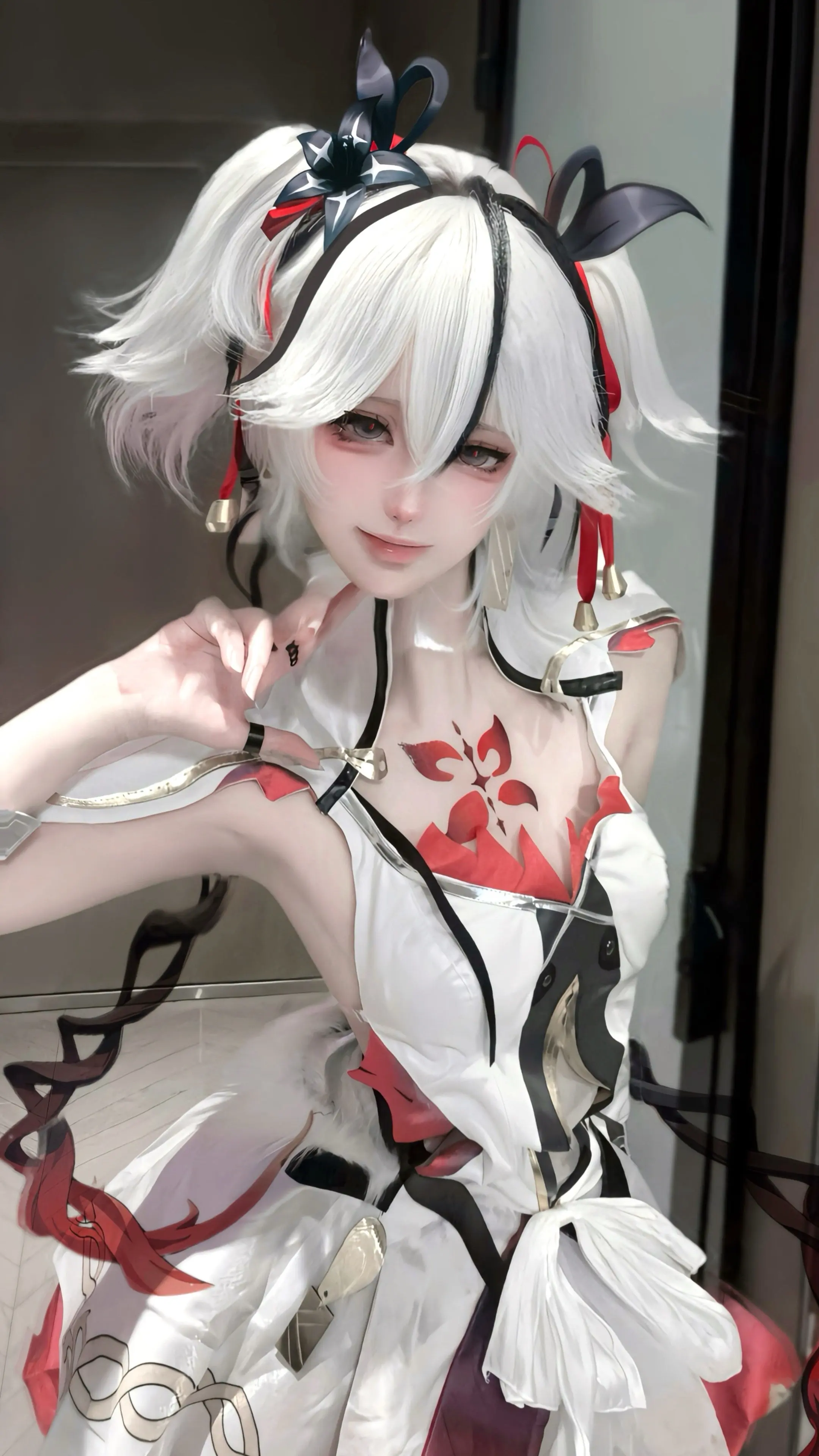 化作椿花养料吧