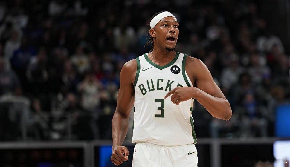 雄鹿点头了，但要求快船加钱。快船提出用祖巴茨和科林斯，换特纳和库兹马。雄鹿表示可