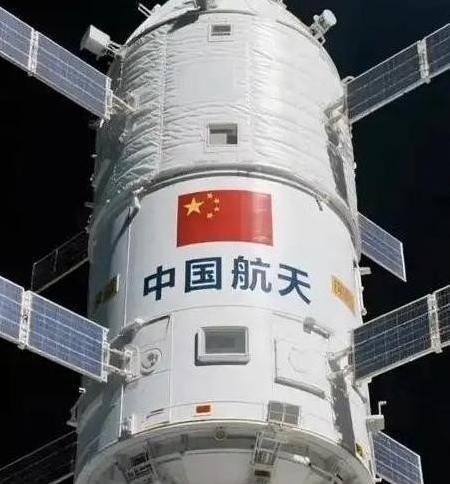 为什么现在大家很少提中国空间站了？因为越提越尴尬，跟国际空间站的差距已经换了方向