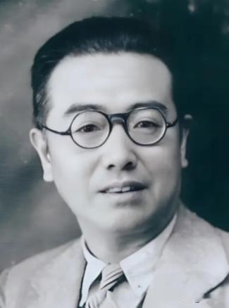 大庆油田发现者谢家荣吞下一整瓶安眠药，在睡梦中离世，第二天，妻子吴镜侬在他身边发