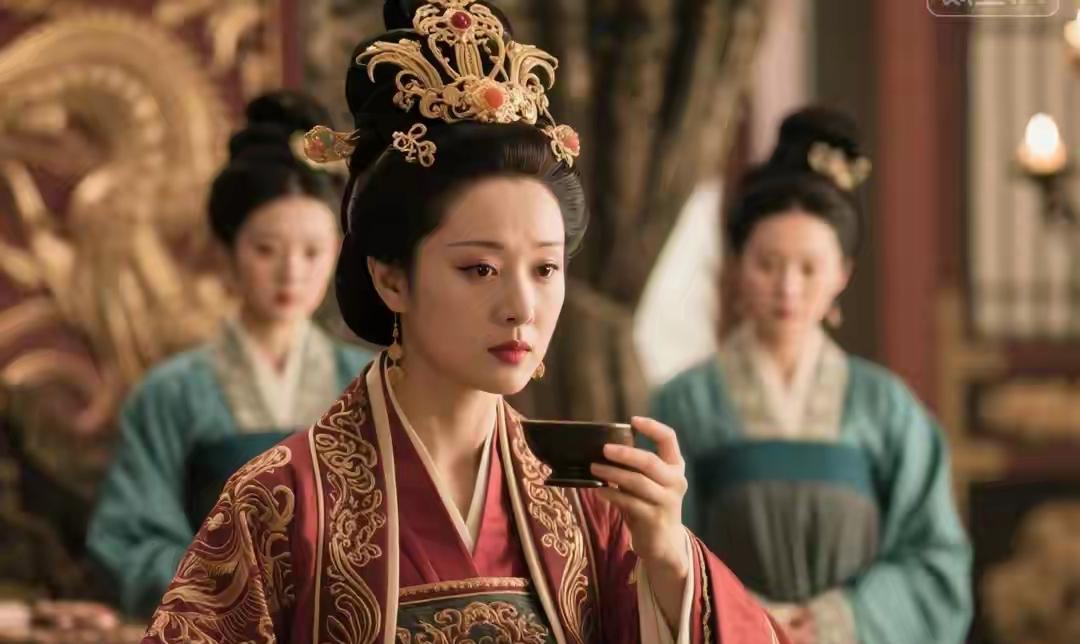 北魏皇后被逼饮毒酒，侍女突然低语：娘娘，我能让你活这句话像一道惊雷，划破了