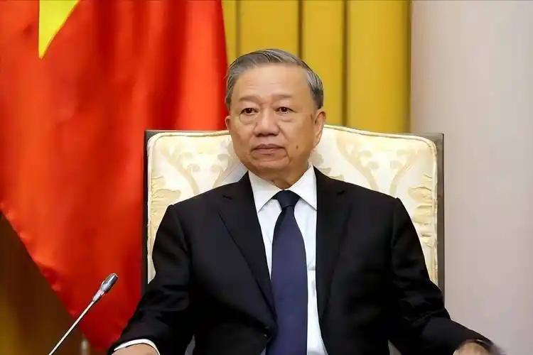 🌛东亚格局要变天了，越南这一步，走得太狠、太清醒了！就在特朗普被中东