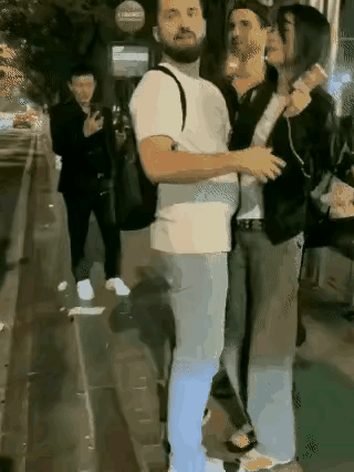 有些外国男子为什么看不起我们的女孩，实实在在说，都是被一些不知自重、不知自爱女孩