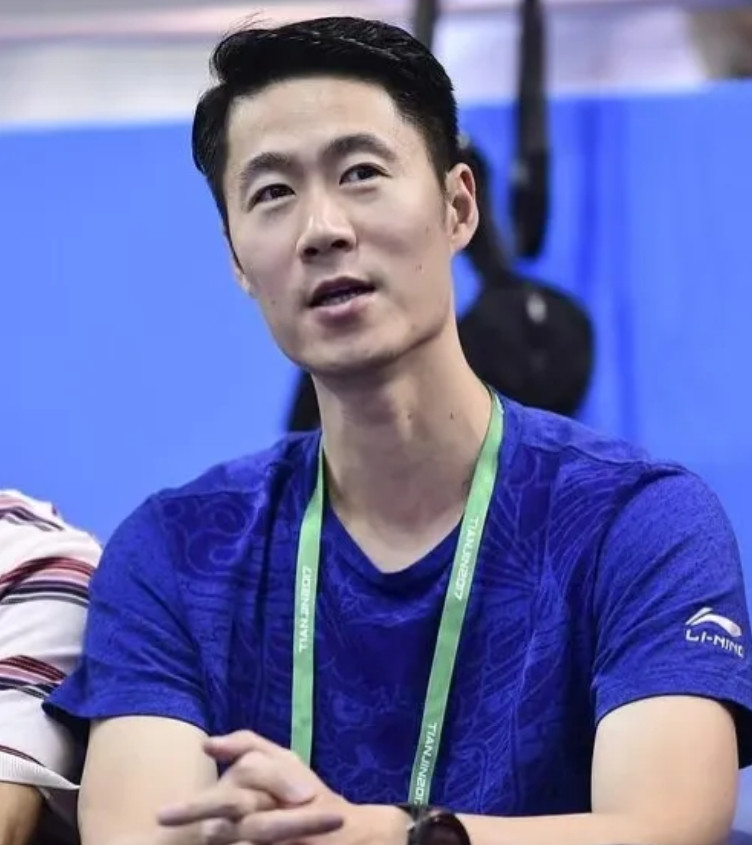 王励勤，你糊涂啊总结经验是很有必要，但你千不该万不该，不该没有提前准备发言稿