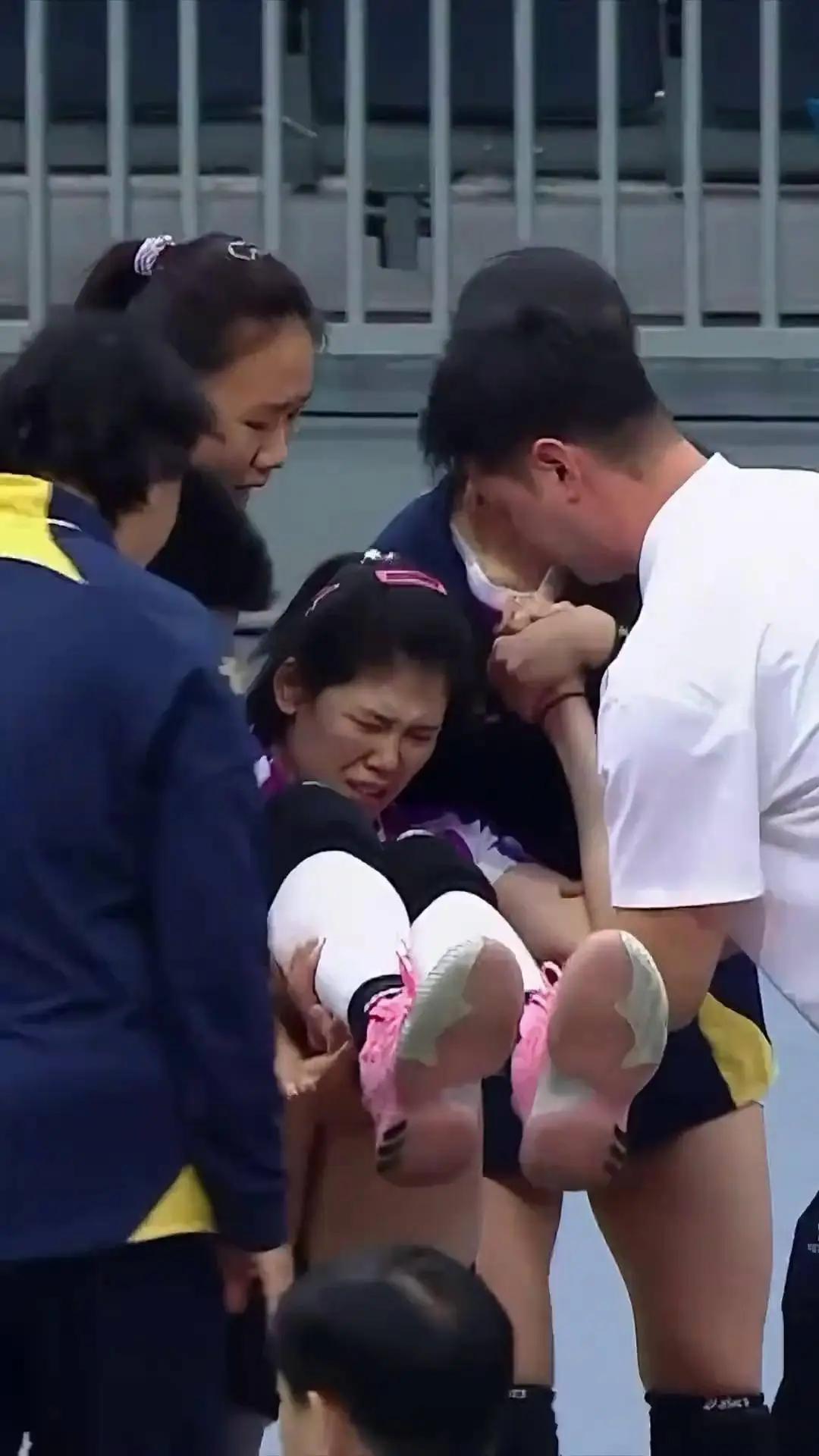 可怜的李盈莹：终究没留洋的命，想想都心疼！之前几度想留洋，都没成功。这一回