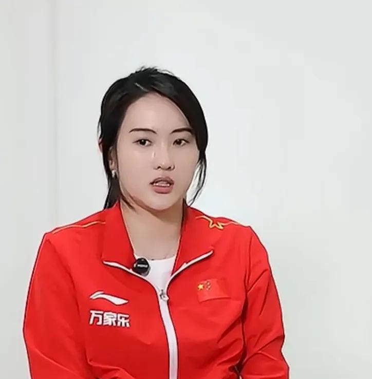 陈若琳谈全红婵:全红婵是一个天赋很高的运动员对自己要求很高训练也很刻苦这