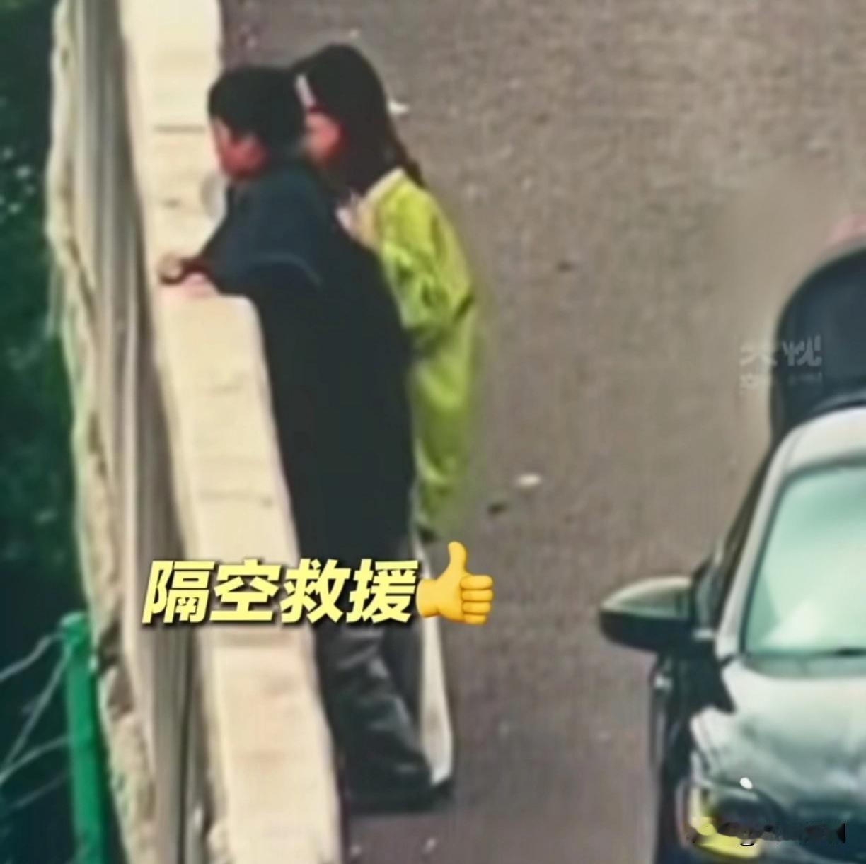 高速上死神擦肩！民警监控死死盯住求救司机，教科书式电话远程偷天换日高速飞驰的