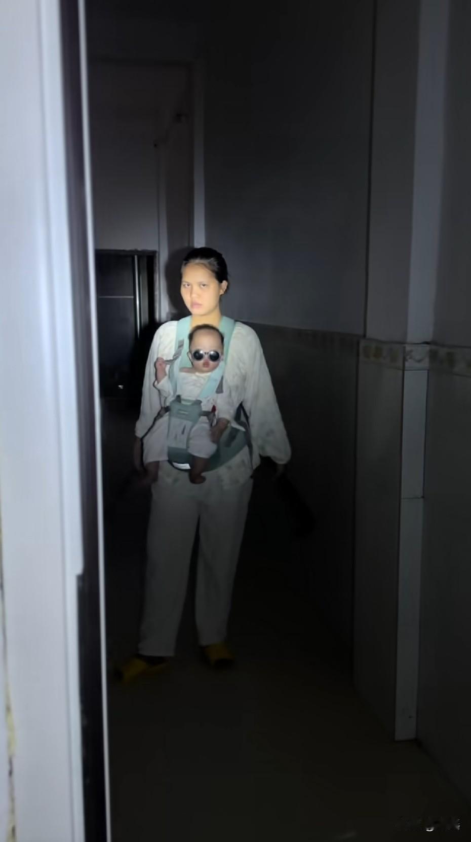 找老婆就要找这样的，你看多有安全感