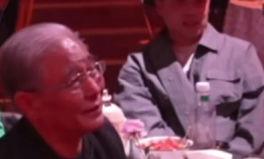 有没有朋友知道“相遇相声社”大股东何方神圣，居然请得动少马爷出山站台？近日，天