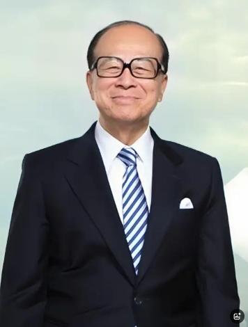 中国不挽留，美国不收留，被夹在中间的李嘉诚，终于玩不转了！大公报四次三番喊话，被