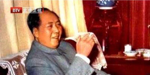 1953年，伟人见到志愿军“打坦克英雄”苏吊蛋后，觉得这个名字实在不雅，便笑着对