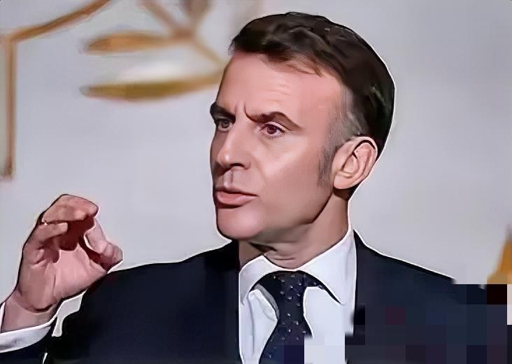 马克龙这一次，绝对够大气，他对乌克兰的支援，向乌克兰支援了6000名法军，但是这
