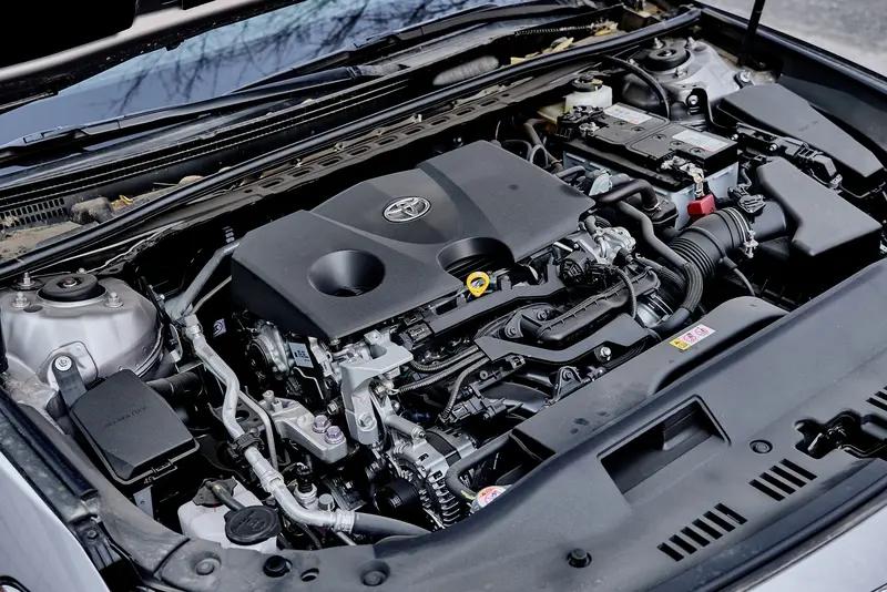 七代凯美瑞双擎变速箱到底需不需要换油，这事儿还挺让人纠结。厂家说终身免维护，4S