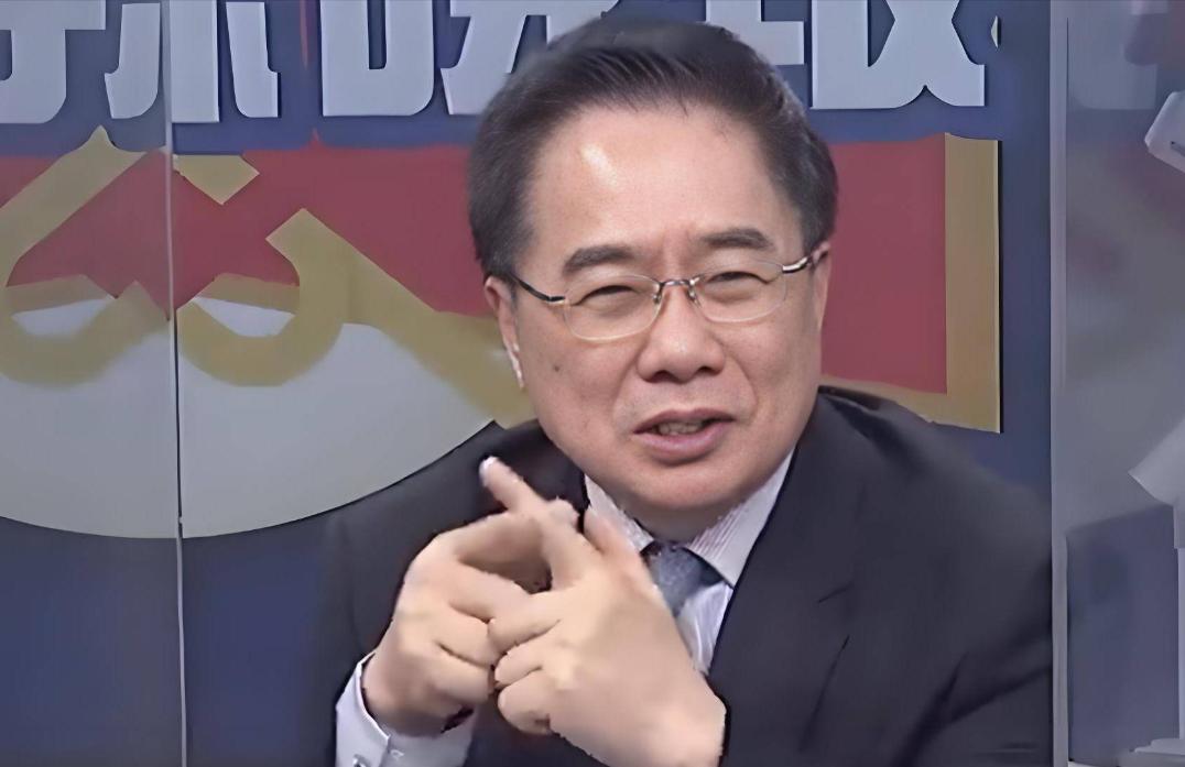 谁在歪曲历史？蔡正元这次把实话说得明明白白最早在东北扛起抗日大旗的就是