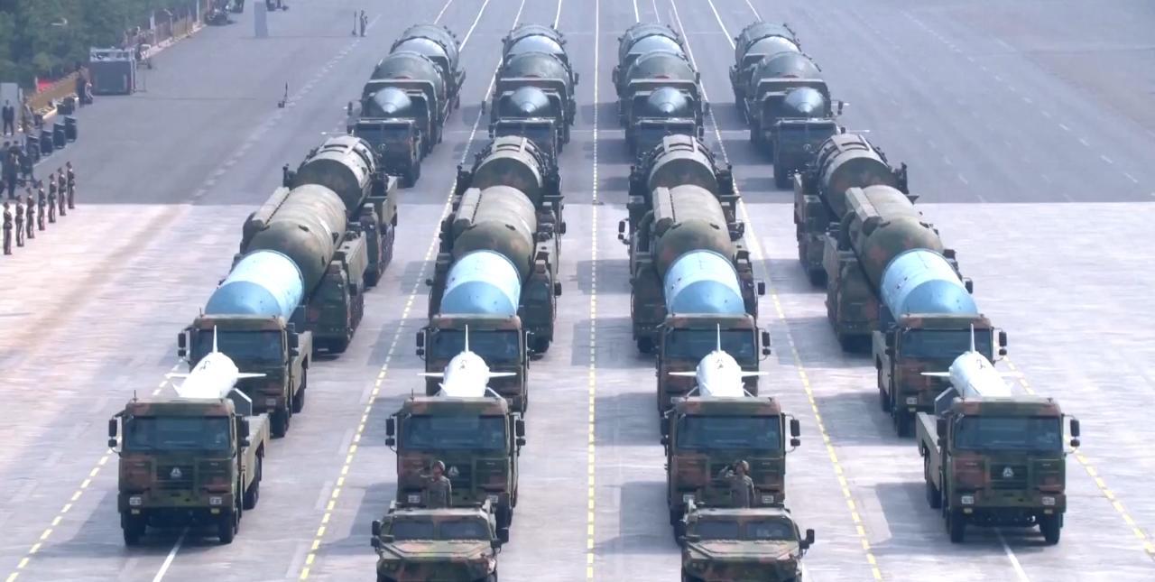 九三阅兵给全球带来了前所未有的强烈冲击，大部分国家都表示特别羡慕中国如此强大的军