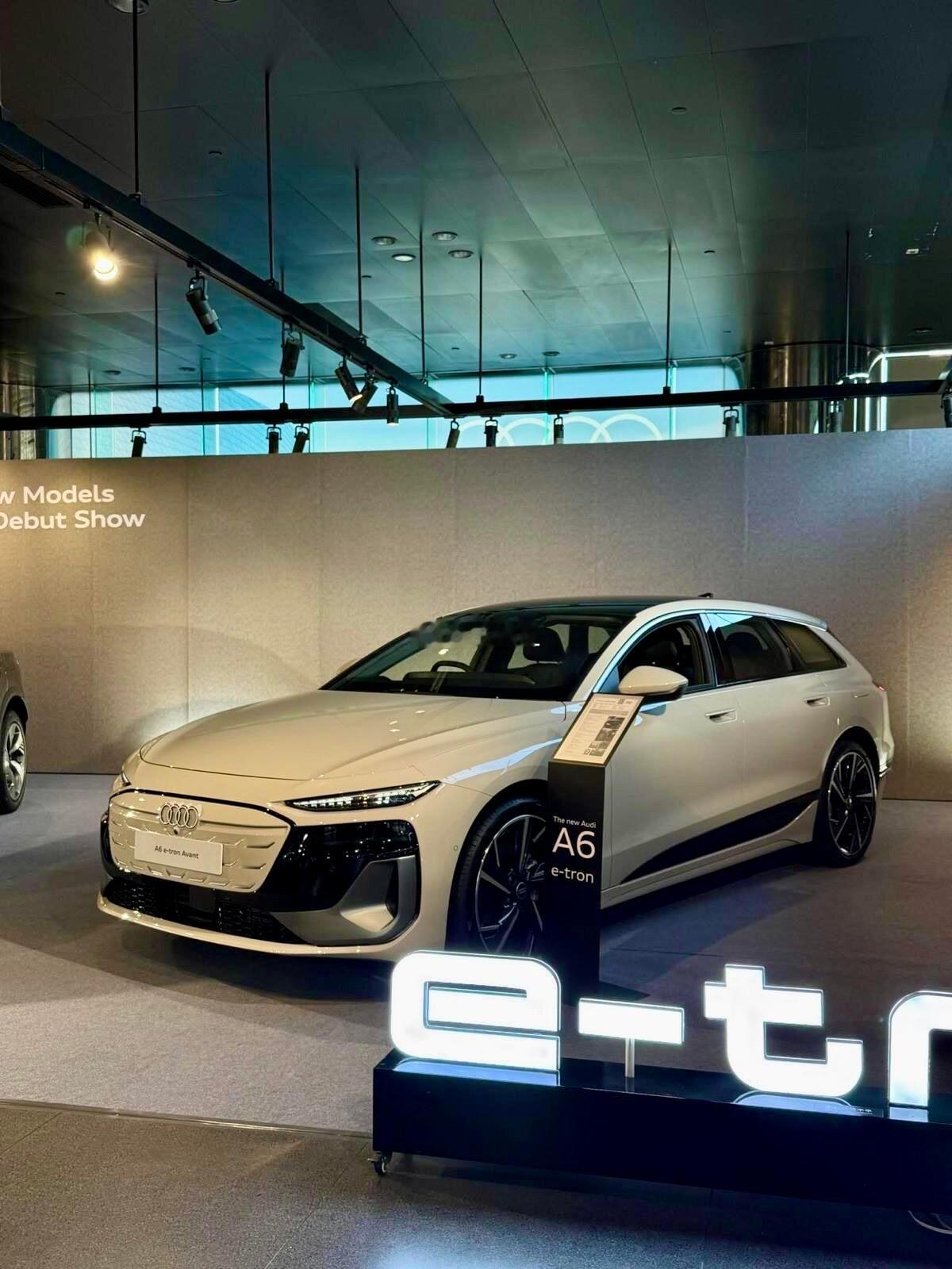 全新AudiA6AvantEtron奥迪​​​