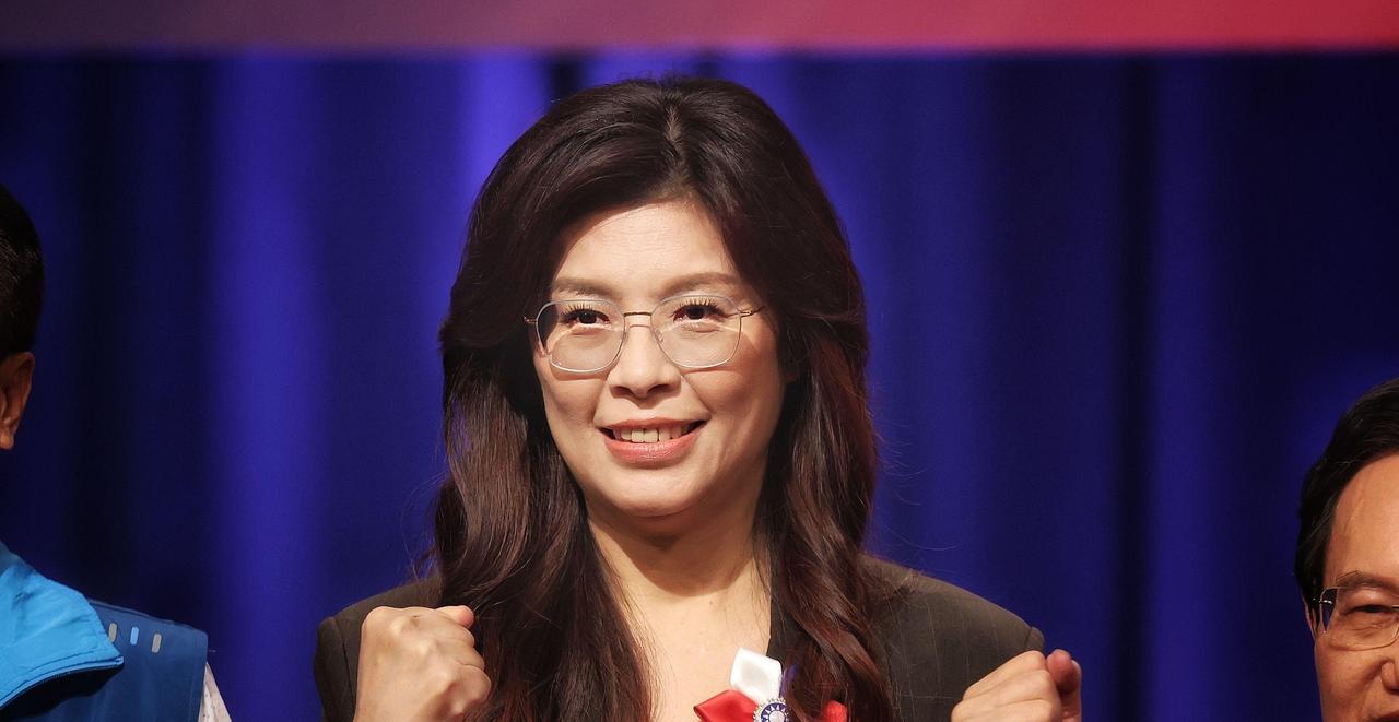 郑丽文步调紊乱？县市长初选方式不同，朱立伦爱将：支持者很焦虑面对年底的县市首长