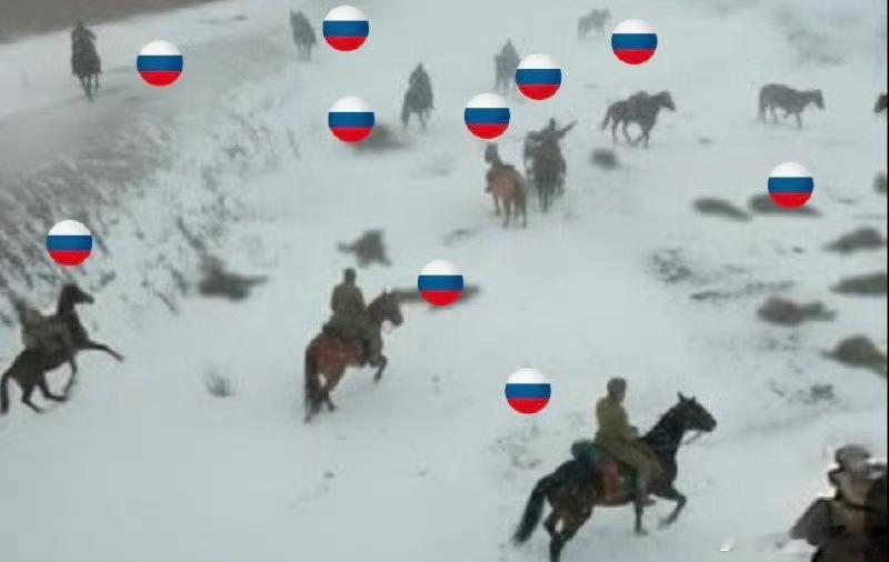 近日，在库皮扬斯克俄罗斯的一次骑兵进攻，结果被乌克兰🇺🇦的无人机团灭了…….